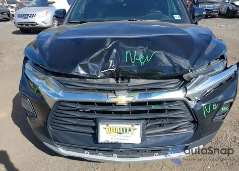 2020 Chevrolet Blazer Fwd 1Lt из США, поврежденный, VIN 3GNKBBRA0LS634391